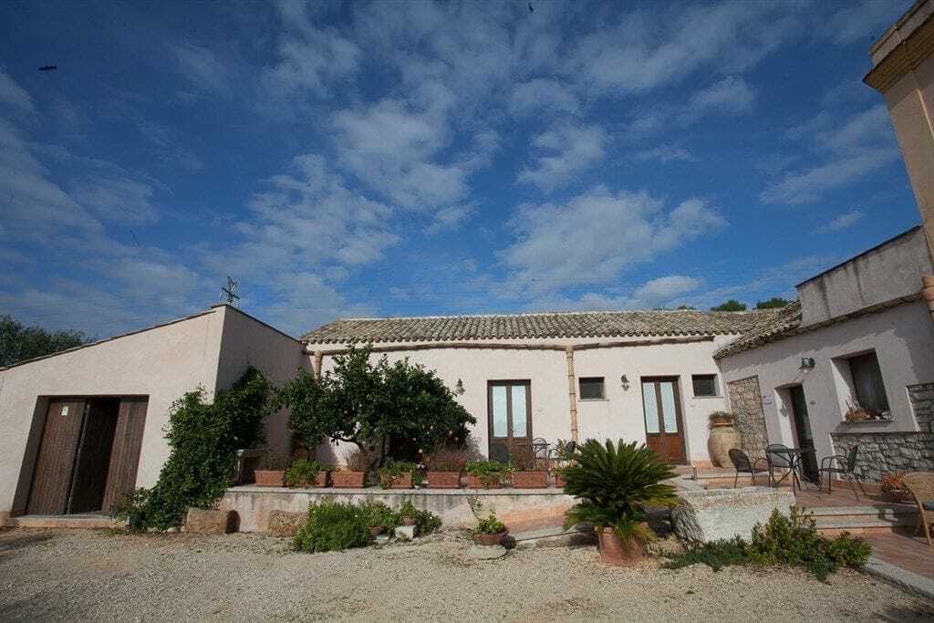 Agriturismo Baglio Donna Santa Dattilo Exterior photo